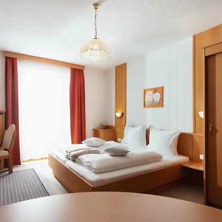 Hotel Berghof Hotel 3*