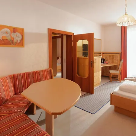 Hotel Berghof Hotel 3*