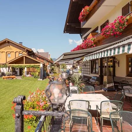 Berghof 3* 德劳塔尔贝格