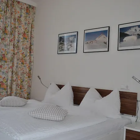 Berghof 3* 德劳塔尔贝格