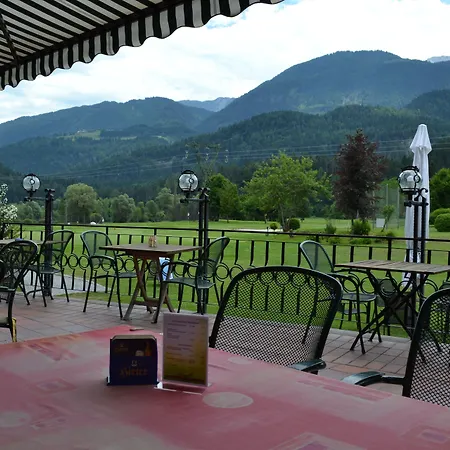 Berghof ベルク・イム・ドラウタール