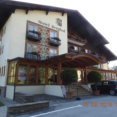 Hotel Berghof Hotel Berg im Drautal